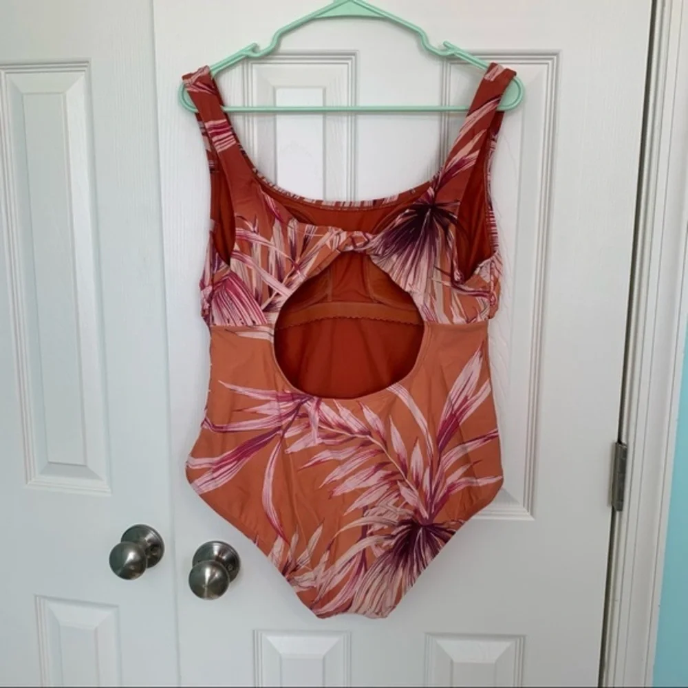 Kona Sol‎ size XL one piece swimsuit bathing suit orange